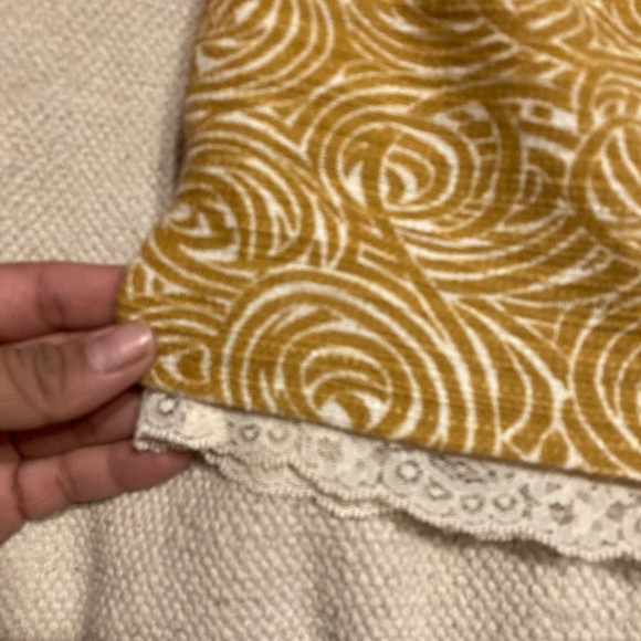 Anthropologie Elevenses Knee Length Yellow Swirl Patterned Skirt Size 12 - Picture 7 of 9